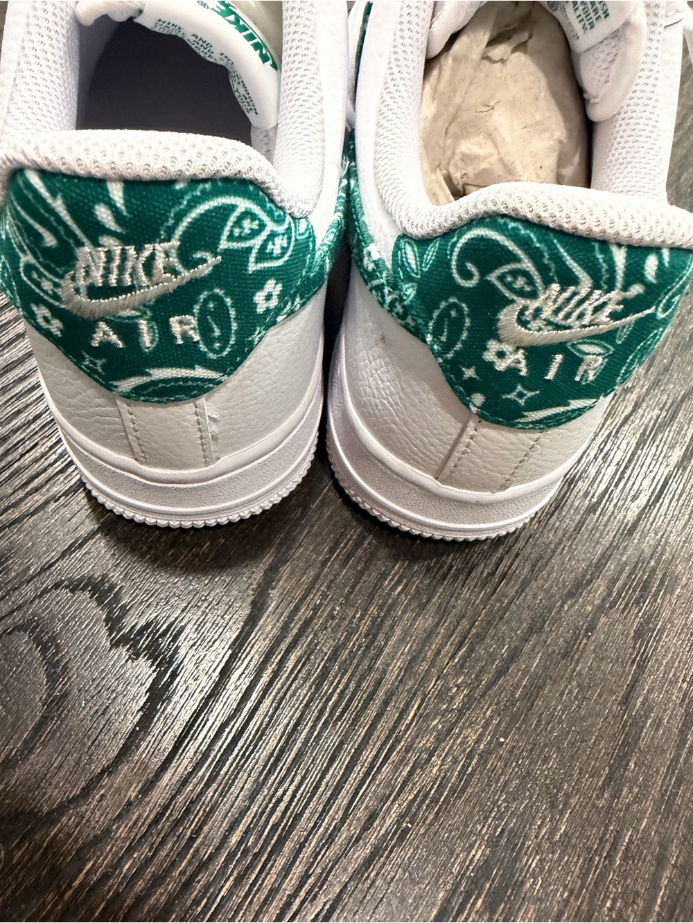Women's Nike Air Force 1 Low '07 Essential Green Paisley size 7 - Picture 9 of 11